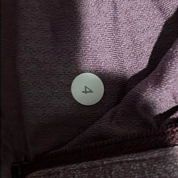 Lululemon Stride Hoodie Jacket | Women’s 4 Mauve Purple - Picture 3 of 8